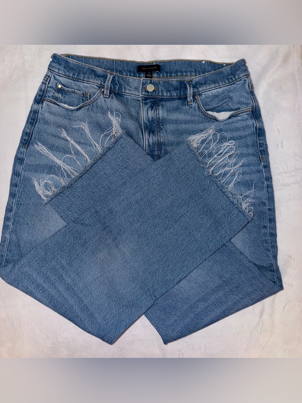 Ann Taylor Women’s Light Blue Denim Jeans - Picture 5 of 10